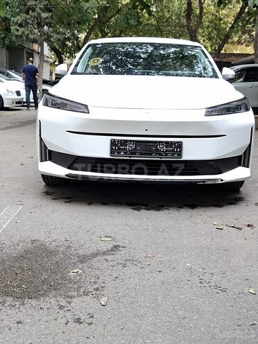 Changan Qiyuan A05 2024, 40,000 km - 1.5 l - Bakı