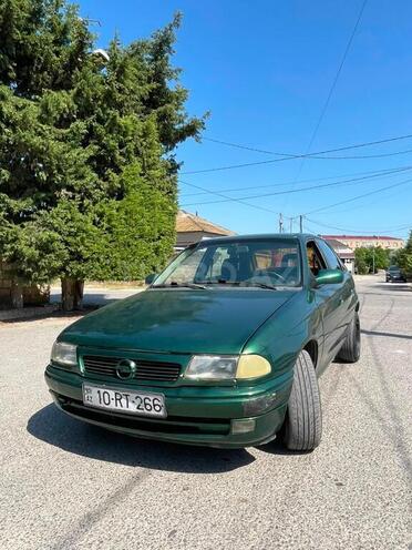 Opel Astra 1996, 234,123 km - 1.8 l - Sumqayıt