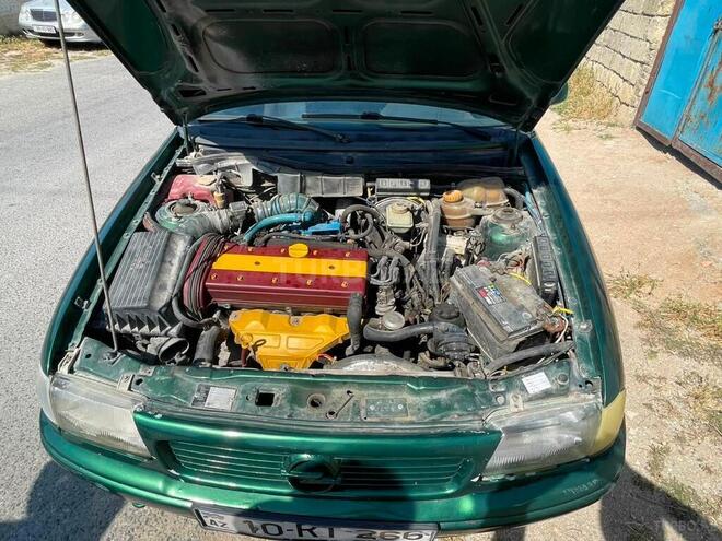 Opel Astra 1996, 234,123 km - 1.8 l - Sumqayıt