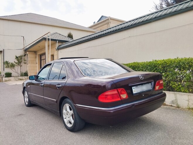Mercedes E 200 1997, 362,000 km - 2.0 l - Bakı