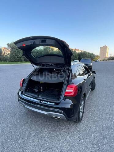 Mercedes GLA 200 2015, 118,500 km - 1.6 l - Bakı