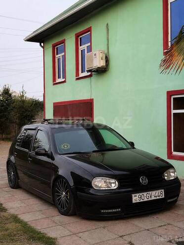 Volkswagen Golf 2000, 285,922 km - 1.6 l - Cəlilabad