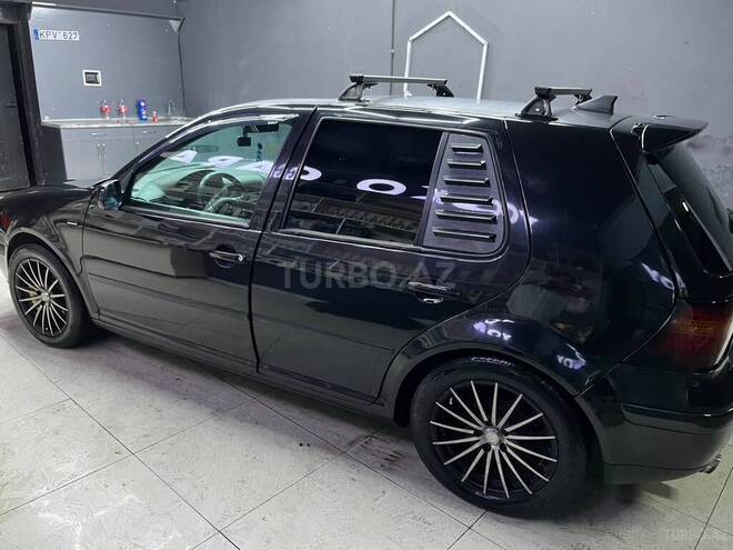 Volkswagen Golf 2000, 285,922 km - 1.6 l - Cəlilabad