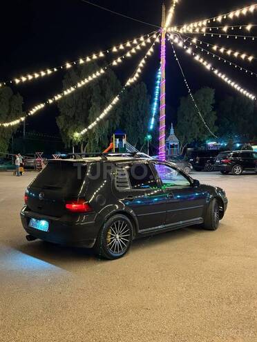 Volkswagen Golf 2000, 285,922 km - 1.6 l - Cəlilabad
