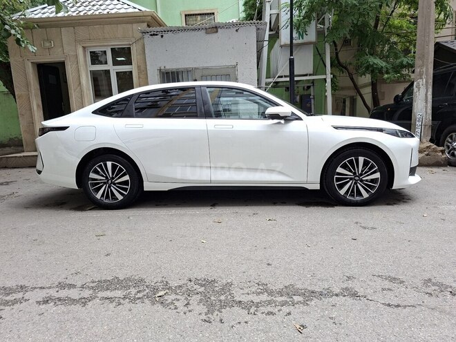 Changan Qiyuan A05 2024, 40,000 km - 1.5 l - Bakı
