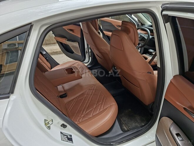Changan Qiyuan A05 2024, 40,000 km - 1.5 l - Bakı