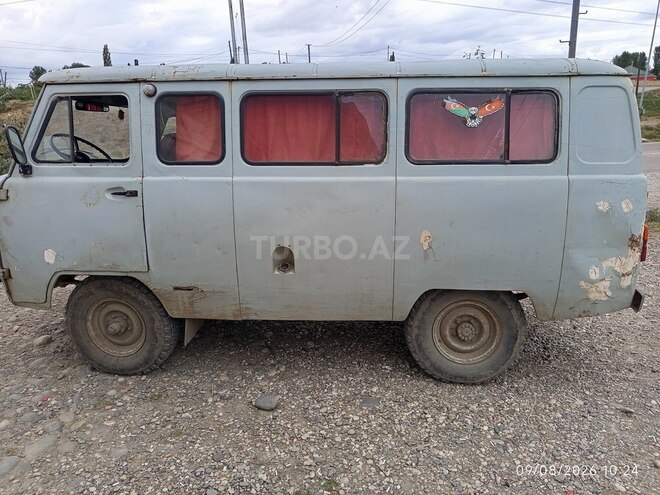 UAZ 2206 1998, 380,000 km - 2.4 l - Qusar