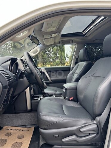 Toyota Land Cruiser Prado 2011, 180,000 km - 2.7 l - Bakı