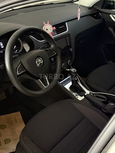 Skoda Octavia 2019, 12,000 km - 1.4 l - Bakı