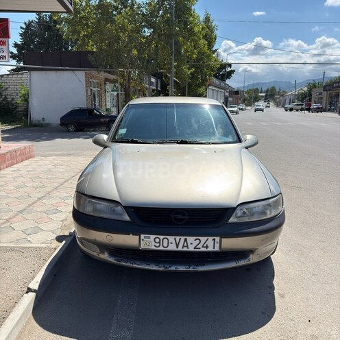 Opel Vectra 1995, 154,300 km - 2.0 л - Qazax