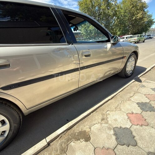 Opel Vectra 1995, 154,300 km - 2.0 л - Qazax