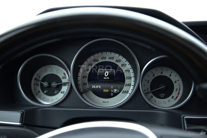 Mercedes E 250 2015, 268,000 km - 2.0 l - Astara