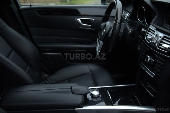 Mercedes E 250 2015, 268,000 km - 2.0 l - Astara