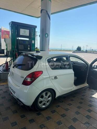 Hyundai i20 2009, 147,000 km - 1.4 л - Bakı
