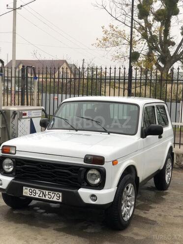 LADA (VAZ) Niva 2007, 450,000 km - 1.7 l - Qusar