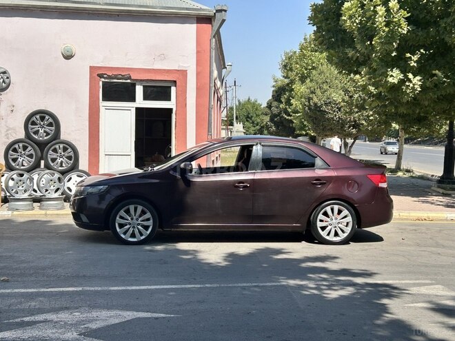 Kia Cerato 2009, 346,000 km - 1.6 l - Naxçıvan