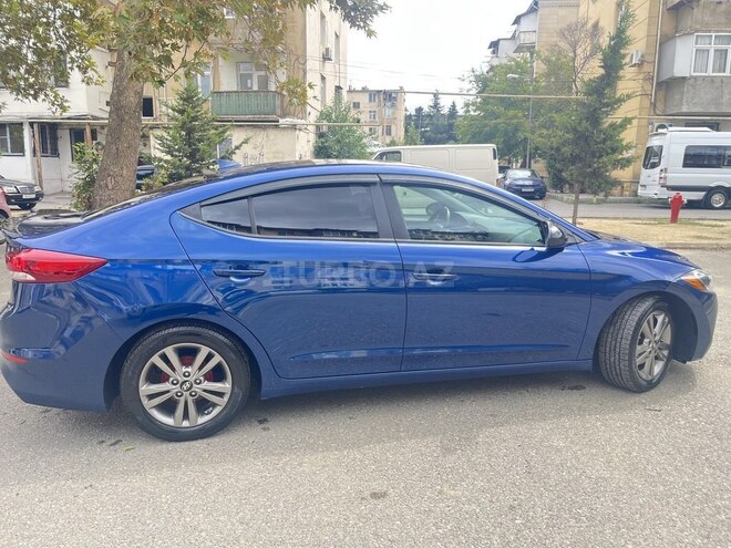 Hyundai Elantra 2016, 124,000 km - 2.0 l - Bakı
