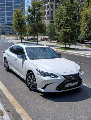 Lexus ES 250 2021, 135,000 km - 2.5 л - Bakı