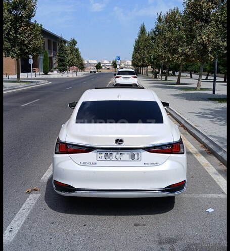 Lexus ES 250 2021, 135,000 km - 2.5 л - Bakı