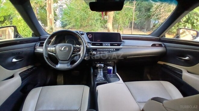 Lexus ES 250 2021, 135,000 km - 2.5 л - Bakı