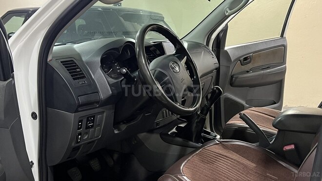 Toyota Hilux 2012, 265,000 km - 2.5 л - Sumqayıt