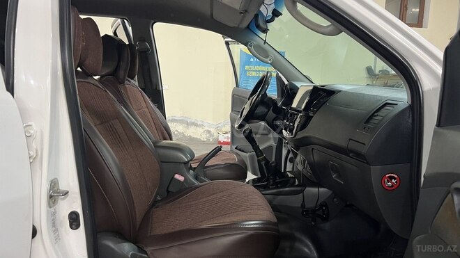 Toyota Hilux 2012, 265,000 km - 2.5 л - Sumqayıt