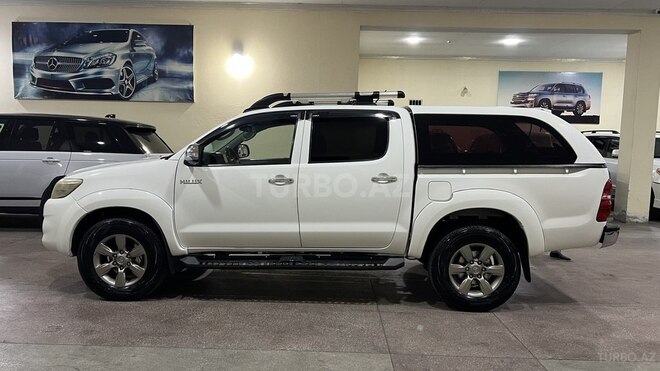 Toyota Hilux 2012, 265,000 km - 2.5 л - Sumqayıt