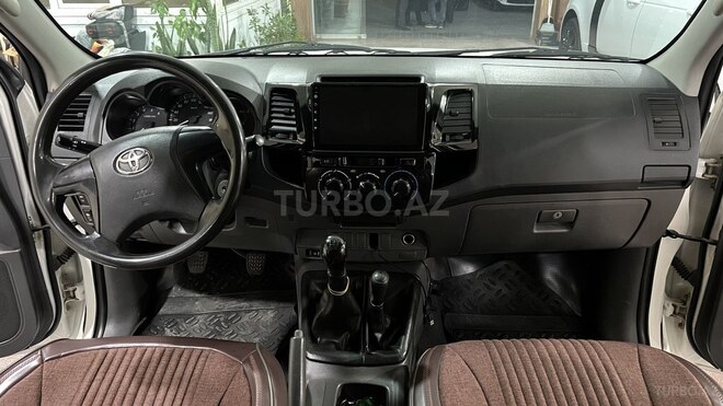 Toyota Hilux 2012, 265,000 km - 2.5 л - Sumqayıt