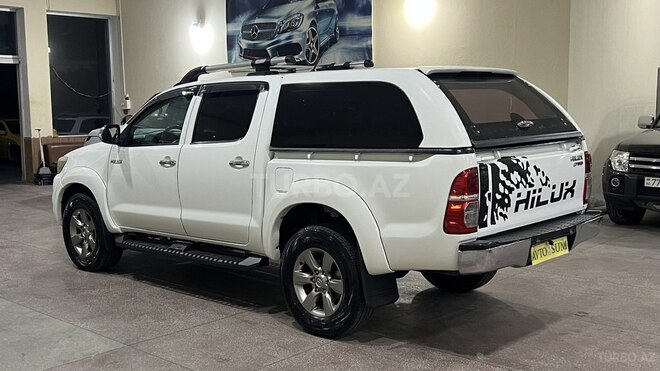 Toyota Hilux 2012, 265,000 km - 2.5 л - Sumqayıt