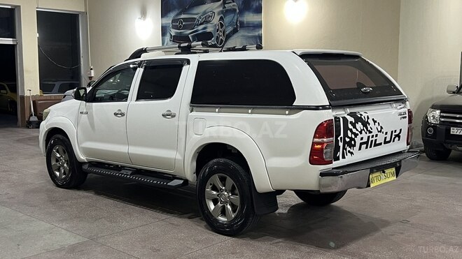 Toyota Hilux 2012, 265,000 km - 2.5 л - Sumqayıt