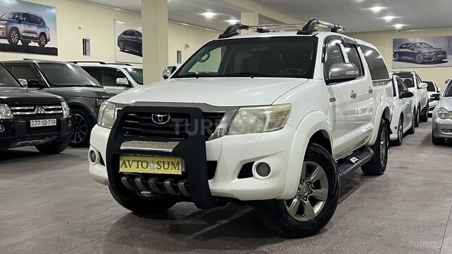 Toyota Hilux 2012, 265,000 km - 2.5 л - Sumqayıt