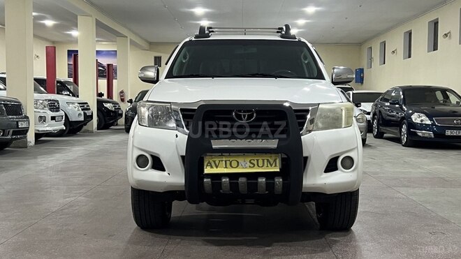 Toyota Hilux 2012, 265,000 km - 2.5 л - Sumqayıt
