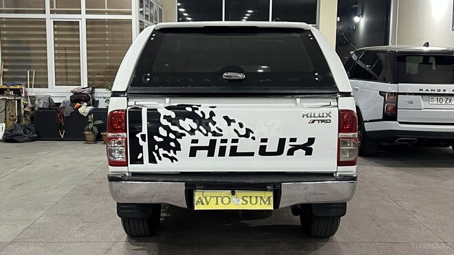 Toyota Hilux 2012, 265,000 km - 2.5 л - Sumqayıt