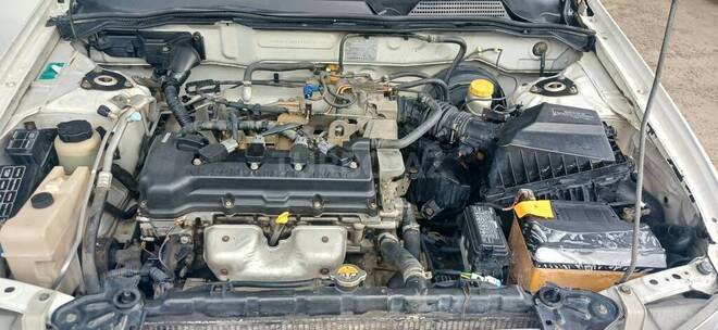 Nissan Sunny 2006, 230,000 km - 1.3 l - Saatlı