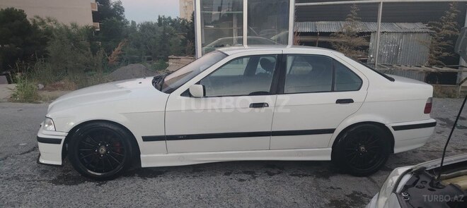 BMW 328 1993, 487,000 km - 2.8 l - Bakı
