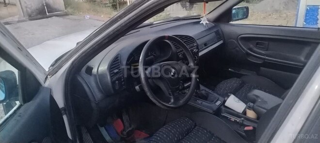 BMW 328 1993, 487,000 km - 2.8 l - Bakı