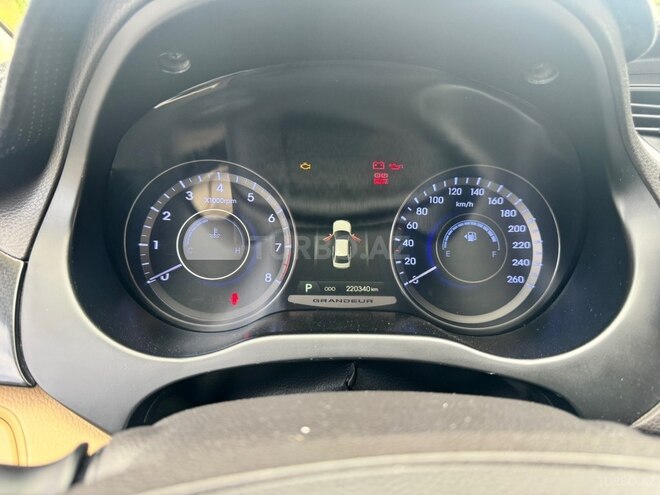 Hyundai Grandeur 2011, 220,340 km - 3.0 л - 