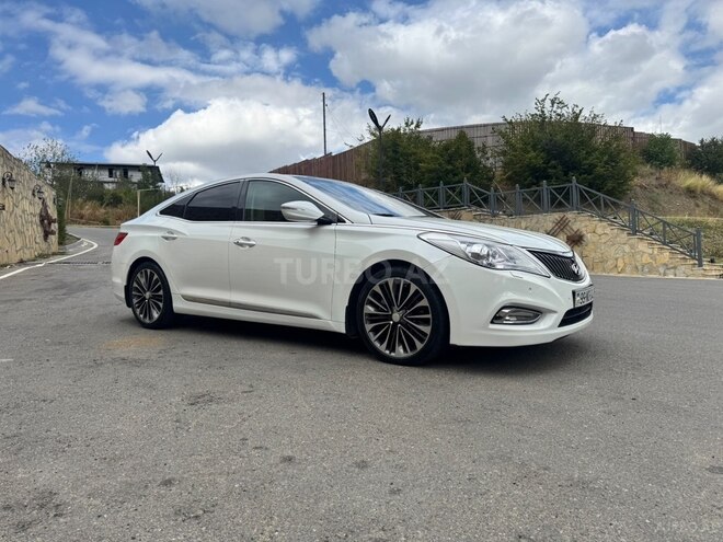 Hyundai Grandeur 2011, 220,340 km - 3.0 л - 