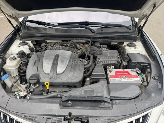 Hyundai Grandeur 2011, 220,340 km - 3.0 л - 