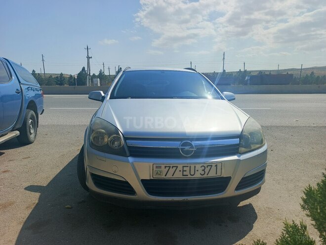 Opel Astra 2005, 307,000 km - 1.3 l - Şəki
