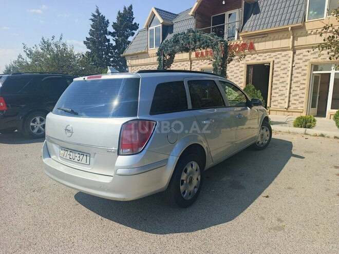 Opel Astra 2005, 307,000 km - 1.3 l - Şəki