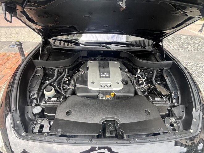 Infiniti QX70 2014, 189,600 km - 3.7 l - Bakı