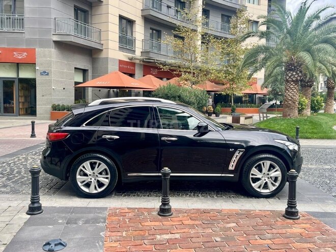 Infiniti QX70 2014, 189,600 km - 3.7 l - Bakı