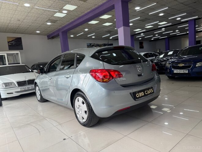 Opel Astra 2011, 266,000 km - 1.3 l - Sumqayıt