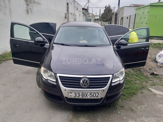 Volkswagen Passat 2005, 245,728 km - 2.0 l - Bakı