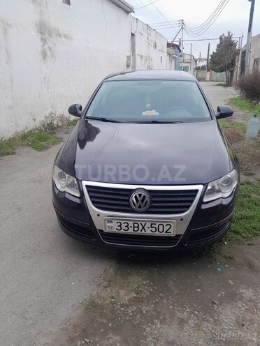 Volkswagen Passat 2005, 245,728 km - 2.0 l - Bakı
