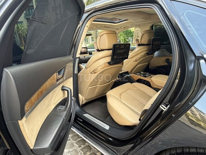 Audi A8 2011, 230,452 km - 4.2 l - Bakı