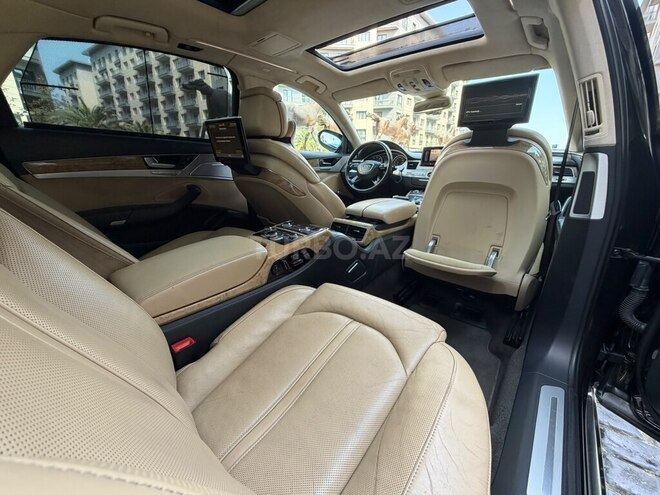 Audi A8 2011, 230,452 km - 4.2 l - Bakı