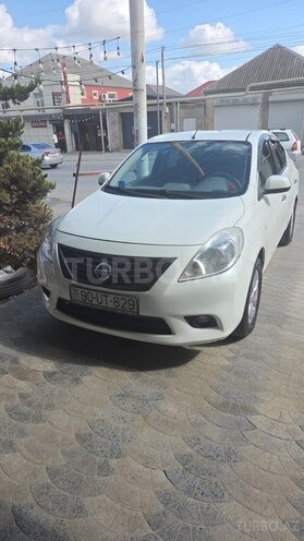 Nissan Sunny 2014, 290,819 km - 1.5 l - Bakı