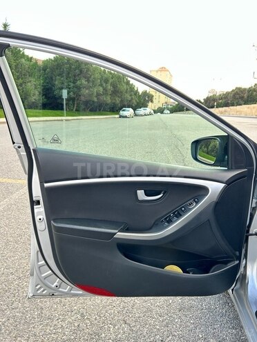 Hyundai i30 2014, 264,000 km - 1.6 л - Bakı